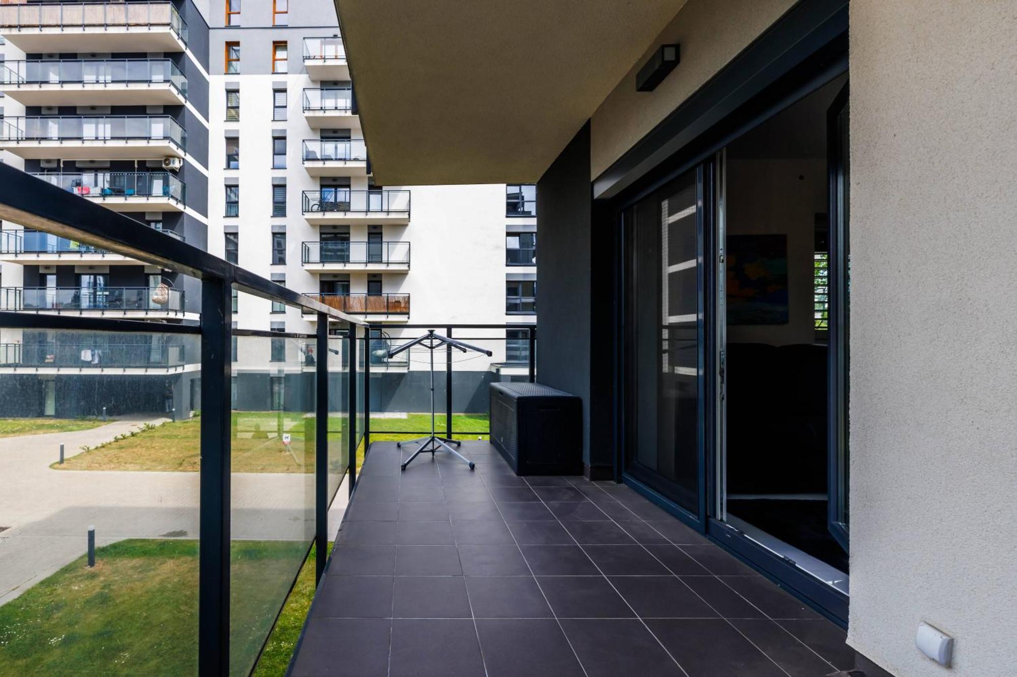 Luxury Apartment With Spa Bath- City Centre, Free Parking Rzeszów Exteriör bild